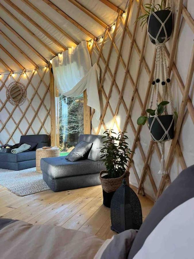 Aughavannagh Yurt Glamping Огрим Екстер'єр фото