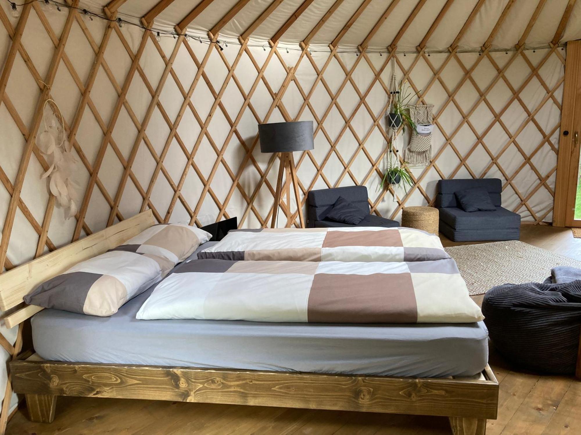 Aughavannagh Yurt Glamping Огрим Екстер'єр фото